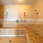 Suite con balcón, piscina y vista panorámica CB741